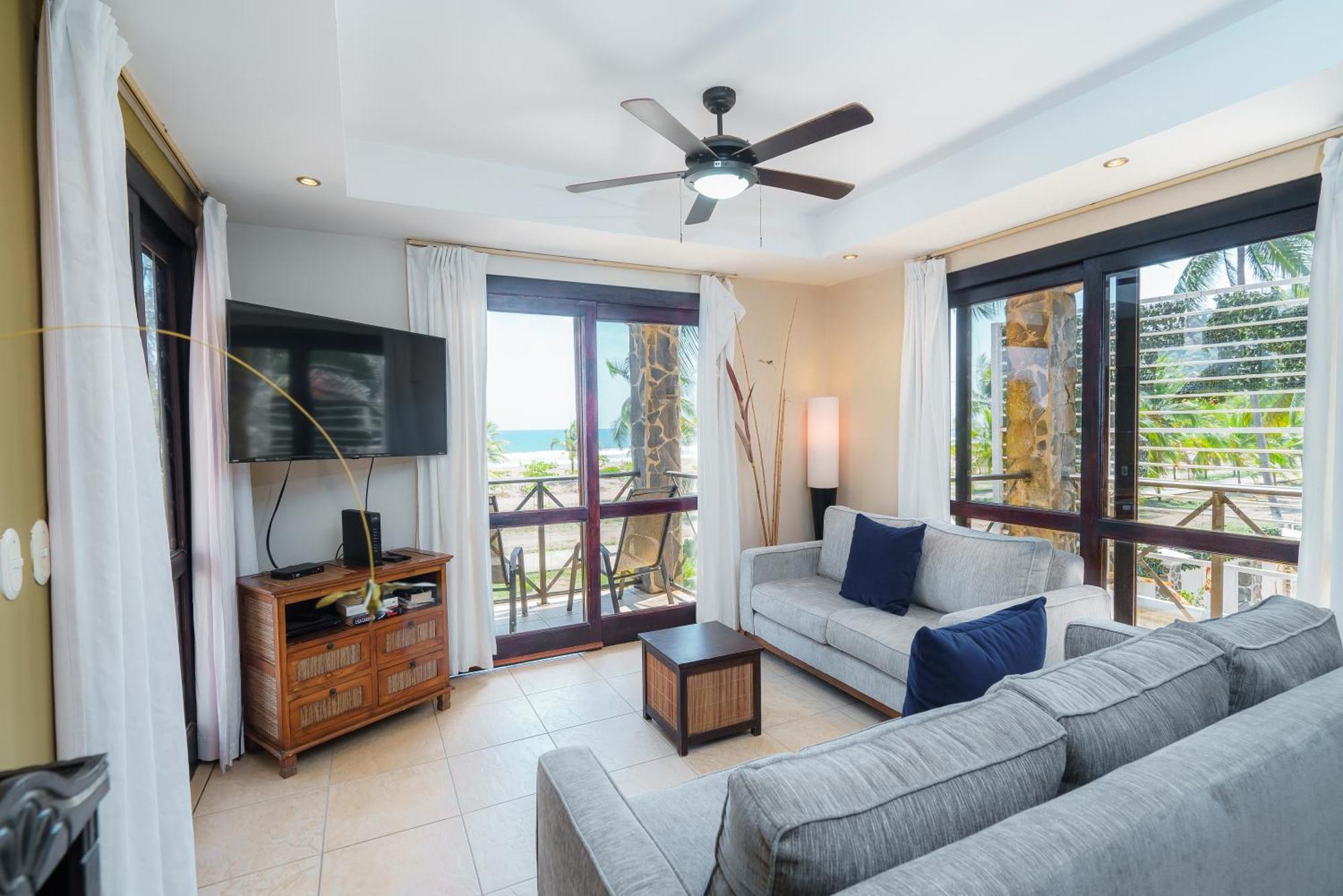 Bahia Encantada Beach Front Proyect, Jaco Paradise Экстерьер фото